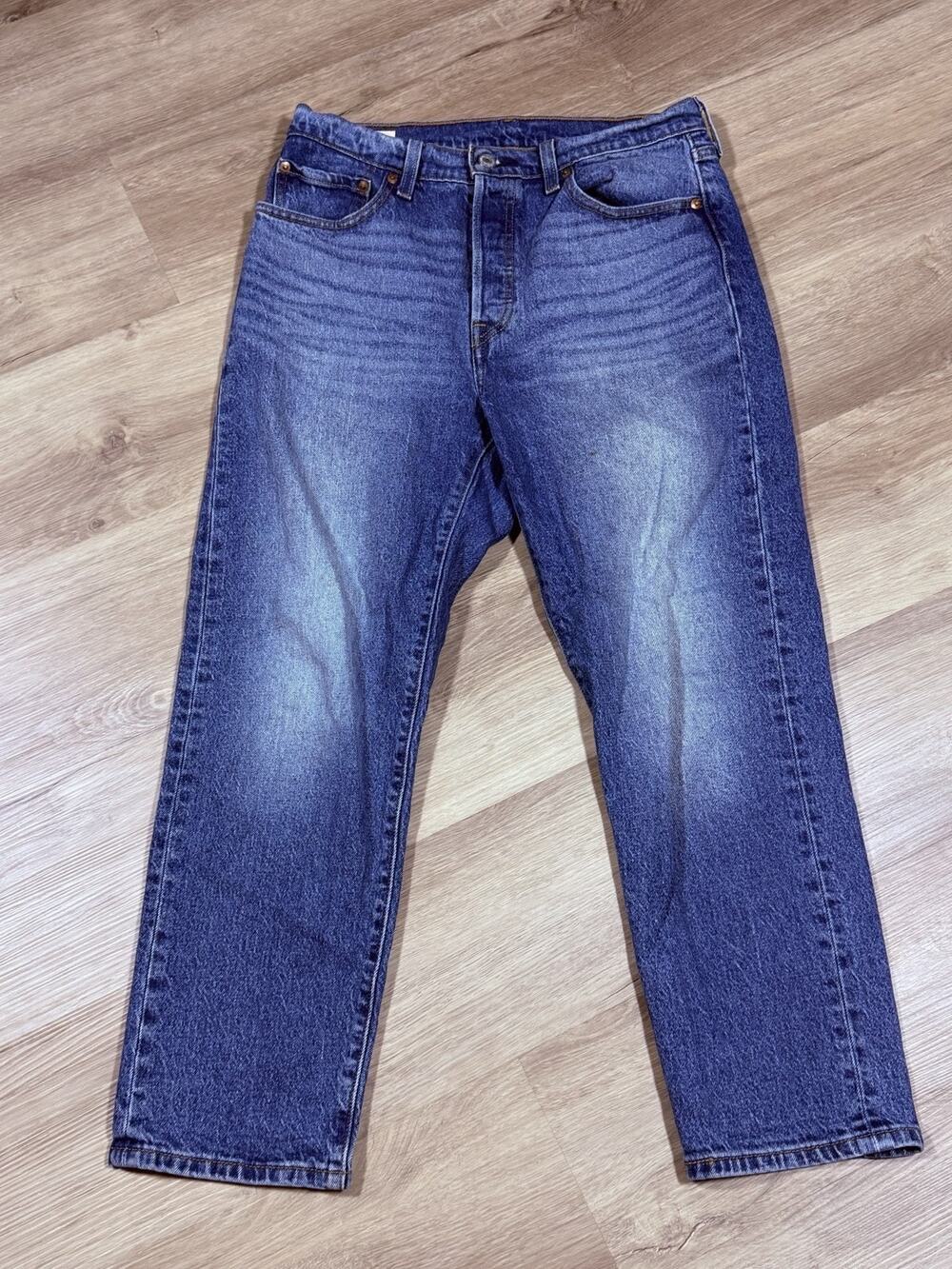 Levi's 501 Original Cropped Jeans Womens 29x26 Blue Stand Off 36200-0291